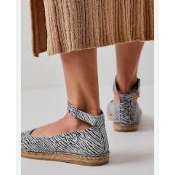 Free people Mason Ballet Espadrille Flats NEW Size 38 (7.5 US) - Picture 2 of 9